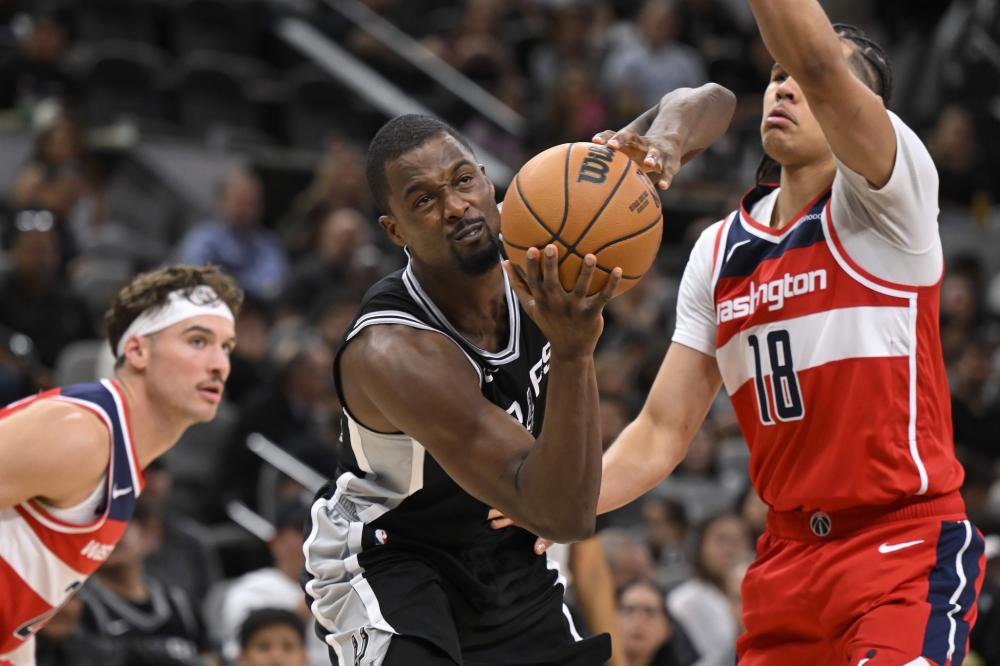 拟比赛中的 拟比赛中的